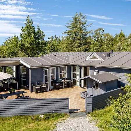 Omar - 1-0km From The Sea By Interhome Blåvand