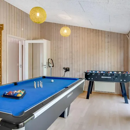 Omar - 1-0km From The Sea By Interhome Blåvand