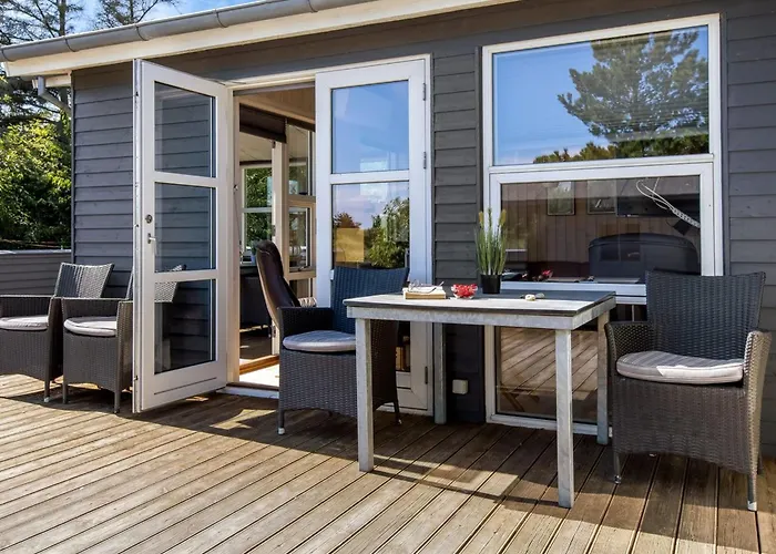 Omar - 1-0km From The Sea By Interhome *